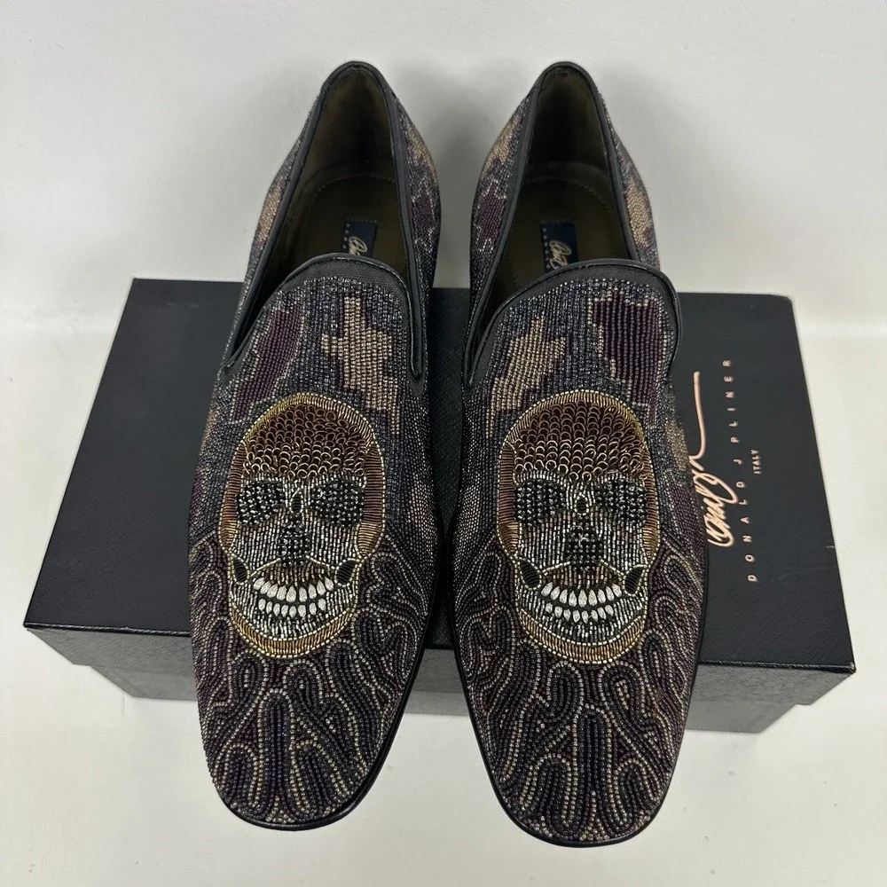 Donald Pliner Pascow Skulls Embellished Loafers Men's Size‎ 10.5M UK